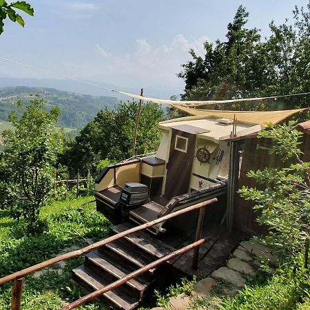 Nave Nel Bosco Acomodação com café da manhã Torresina Exterior foto