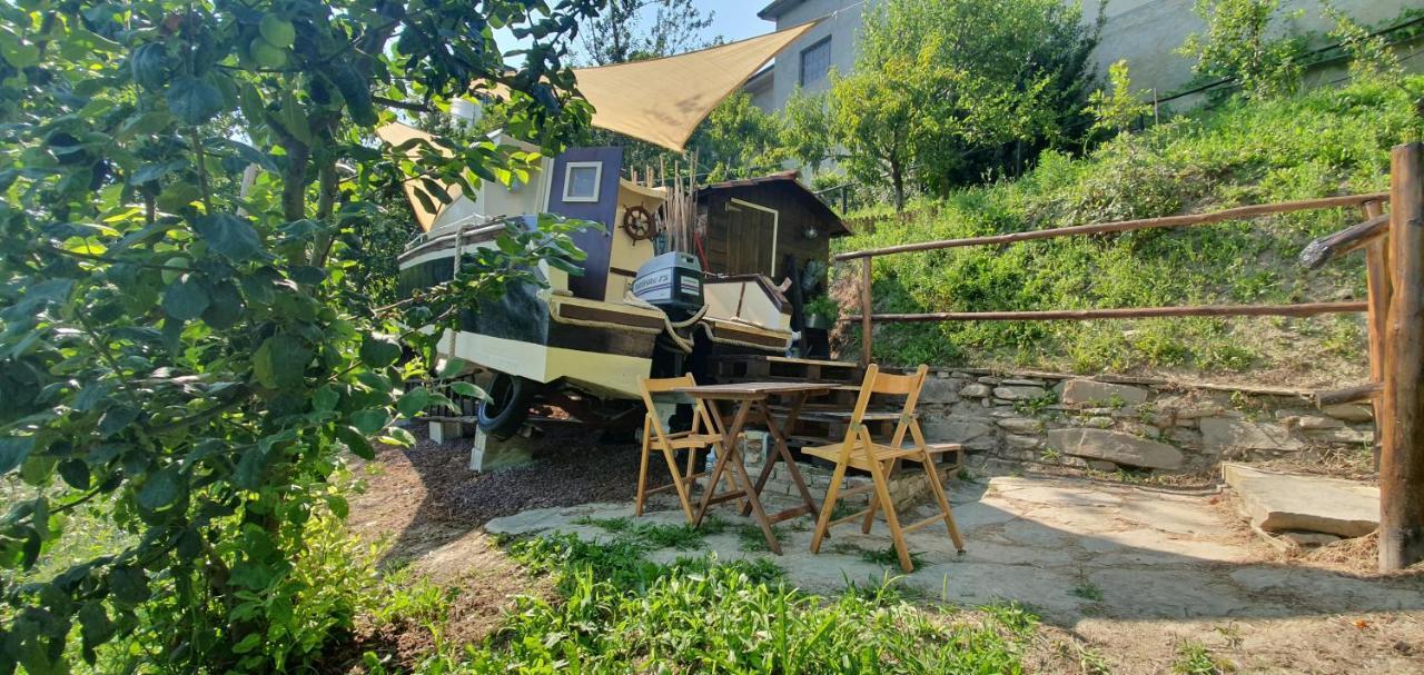 Nave Nel Bosco Acomodação com café da manhã Torresina Exterior foto